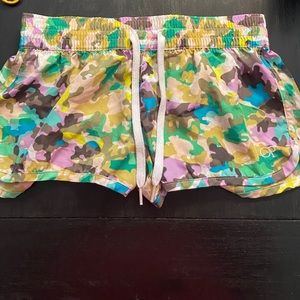 patterned swim shorts